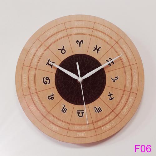 EGYEDI FA FALIÓRÁK NYOMTATVA, LÉZER-VÁGVA, LÉZER-GRAVÍROZVA